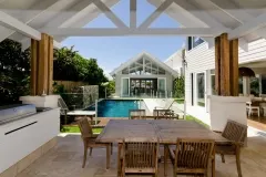 large-spaces-poolside-living-contemporary-seaside-home-1