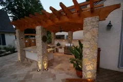 travertine-patio-ideas
